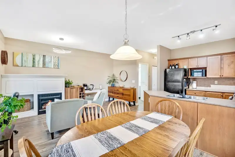5 6588 188 STREET - photo 2 of 24