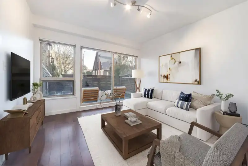 109 1033 ST. GEORGES AVENUE - photo 1 of 17