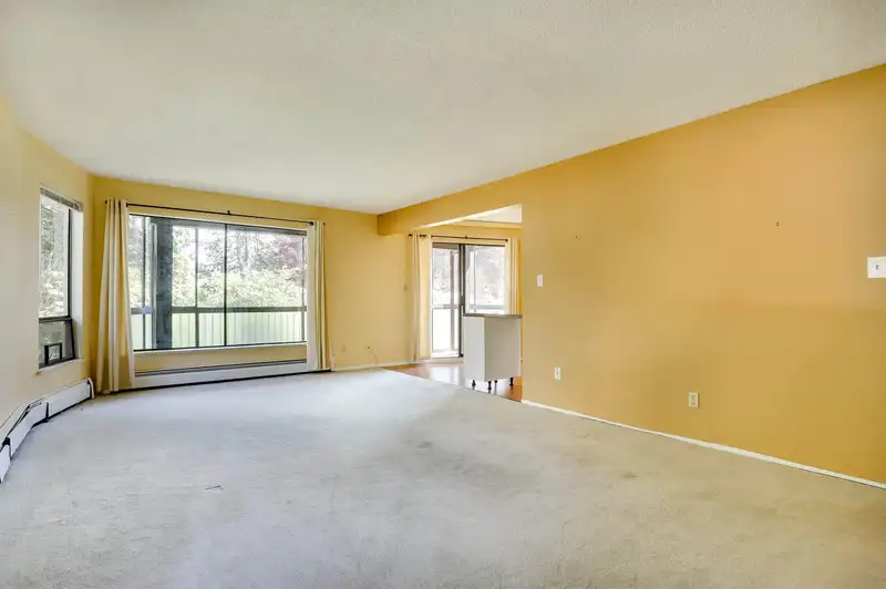 201 1389 WINTER STREET - photo 4 of 25