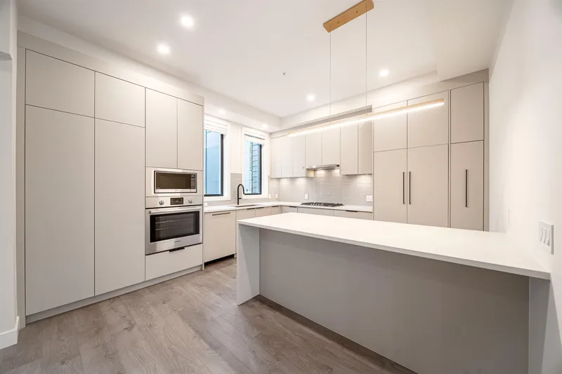 218 8699 SPIRES ROAD - photo 1 of 19