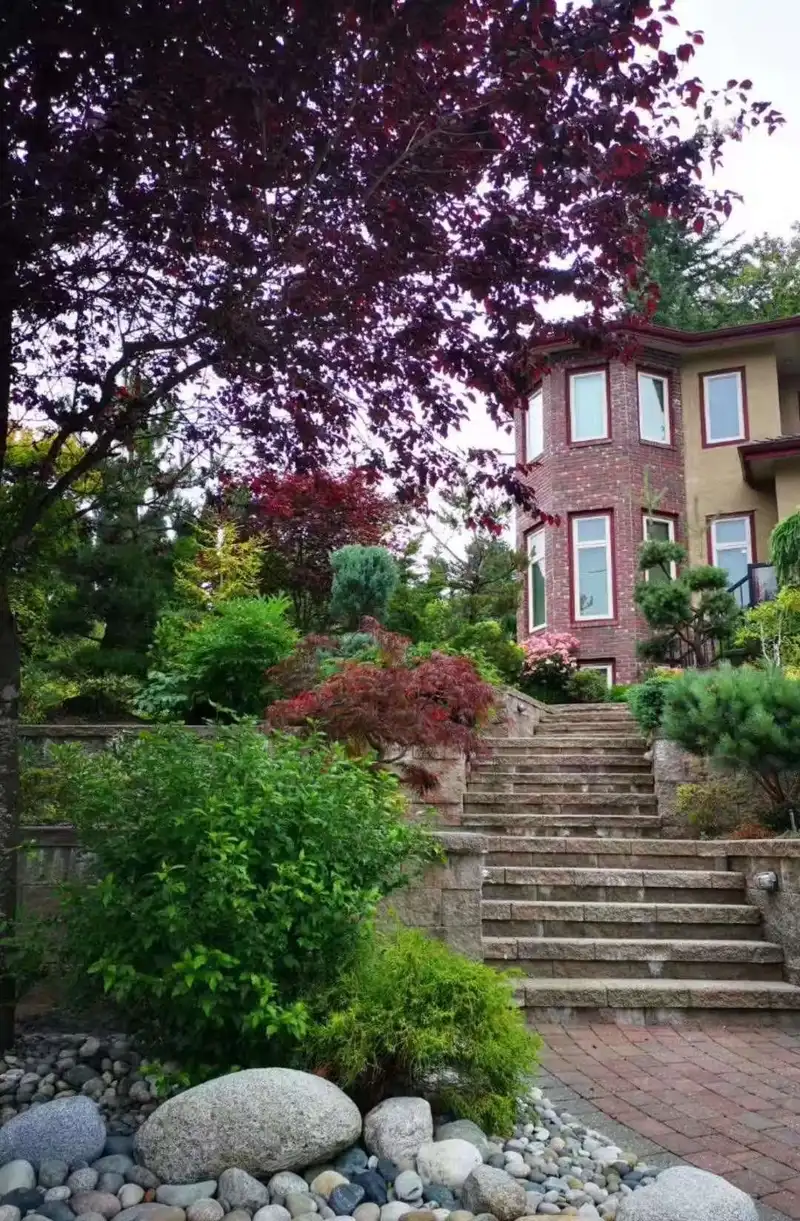 2406 NORCREST COURT - photo 1 of 16