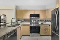 305 980 W 21ST AVENUE - thumbnail 10