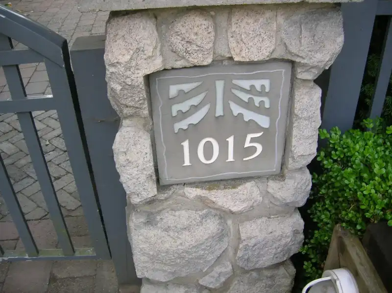 11 1015 LYNN VALLEY ROAD - photo 1 of 5