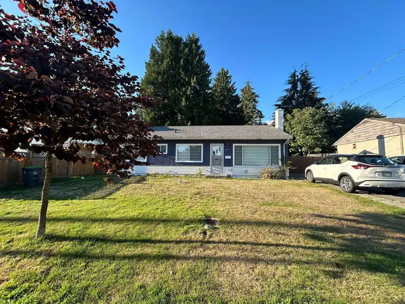 12877 102 AVENUE - photo 2 of 13