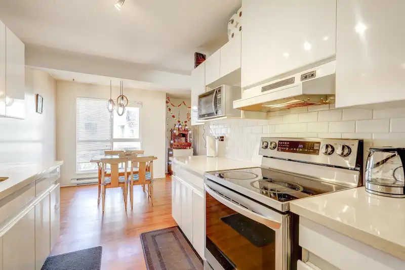 210 14980 101A AVENUE - photo 1 of 30
