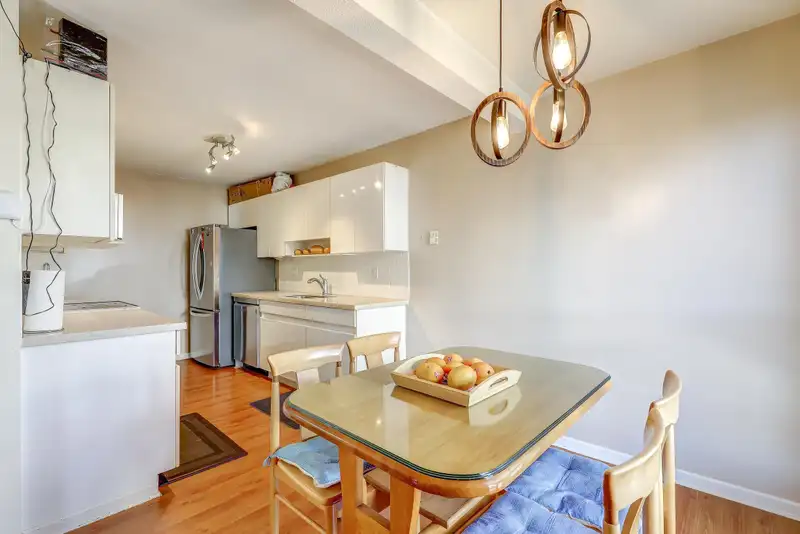 210 14980 101A AVENUE - photo 4 of 30