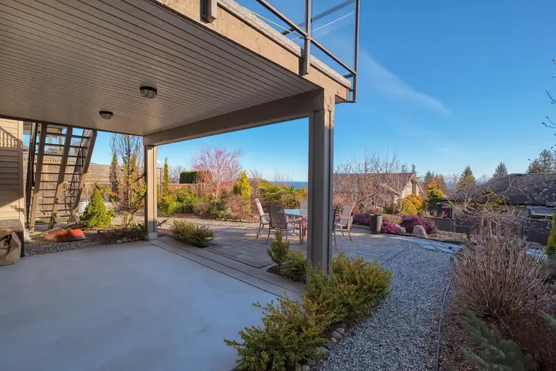 6263 APOLLO ROAD - photo 4 of 40