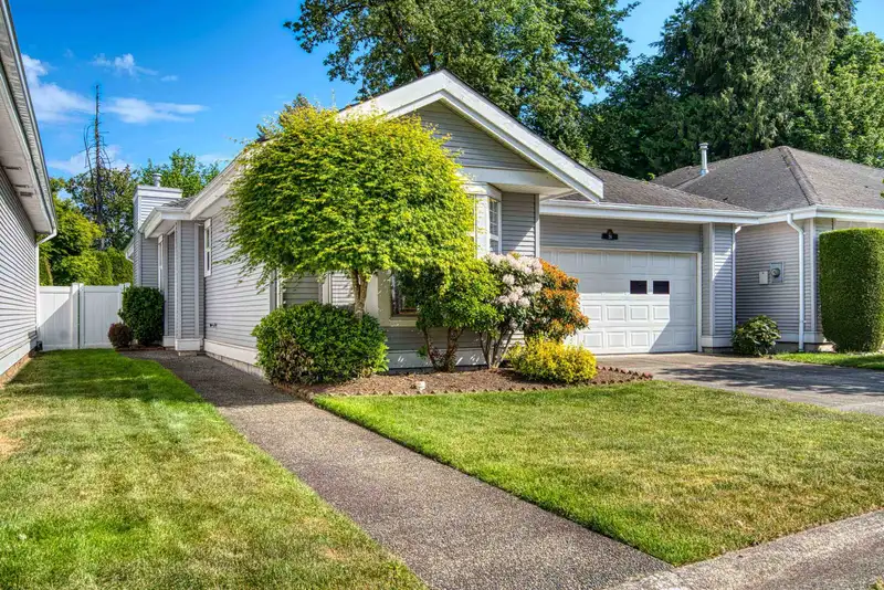 26 20770 97B STREET - photo 1 of 22