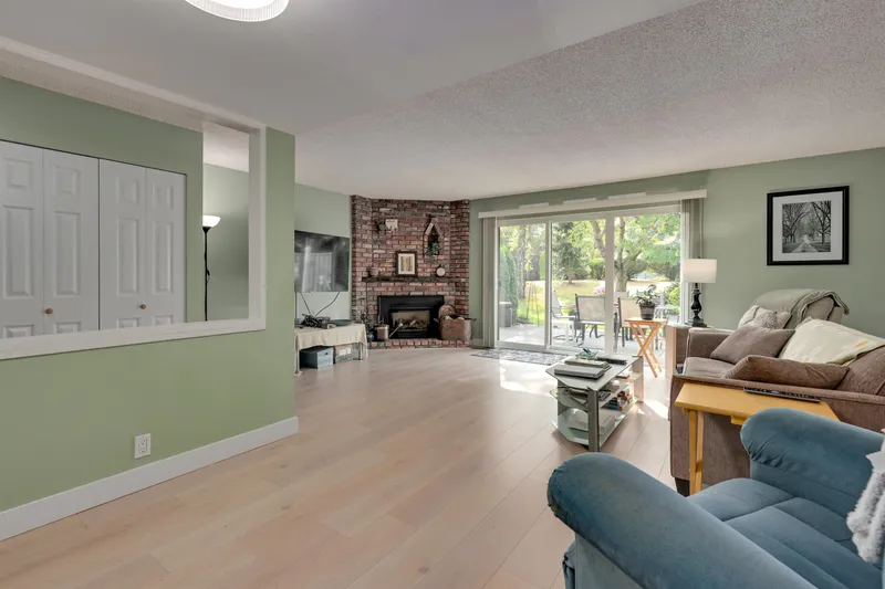 27 11771 KINGFISHER DRIVE - photo 2 of 25