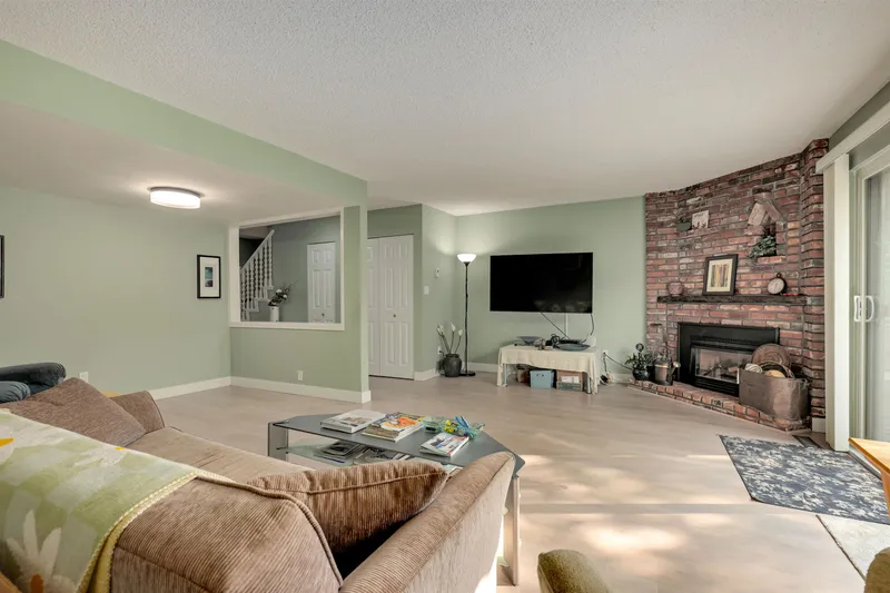 27 11771 KINGFISHER DRIVE - photo 3 of 25