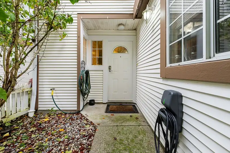 48 3939 INDIAN RIVER DRIVE - photo 2 of 21