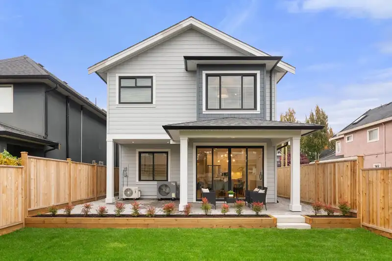 4880 GARRY STREET - photo 2 of 40