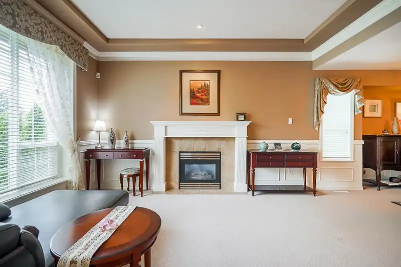 16766 108A AVENUE - photo 3 of 36