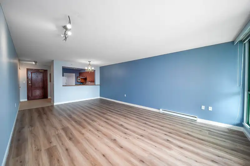 1011 7380 ELMBRIDGE WAY - photo 4 of 34