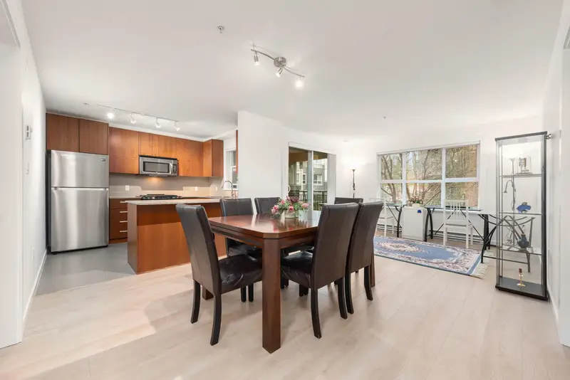 211 5775 IRMIN STREET - photo 2 of 25