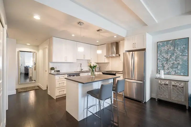 104 16528 24A AVENUE - photo 2 of 39