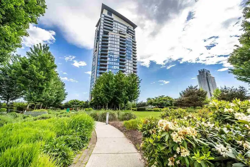 107 5601 GORING STREET - photo 2 of 38