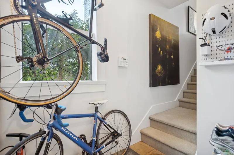 509 UNION STREET - photo 2 of 21