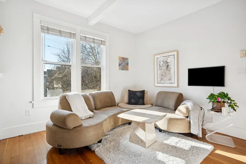 509 UNION STREET - photo 3 of 21