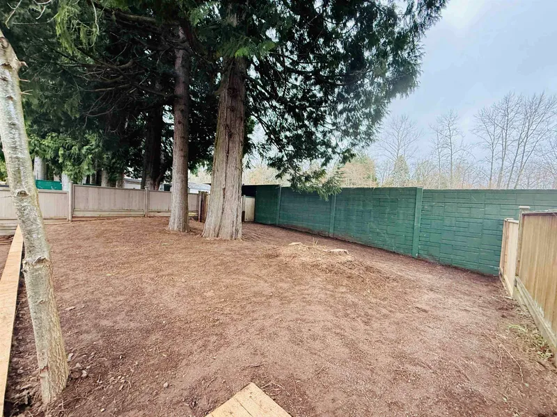 51 1400 164 STREET - photo 4 of 25