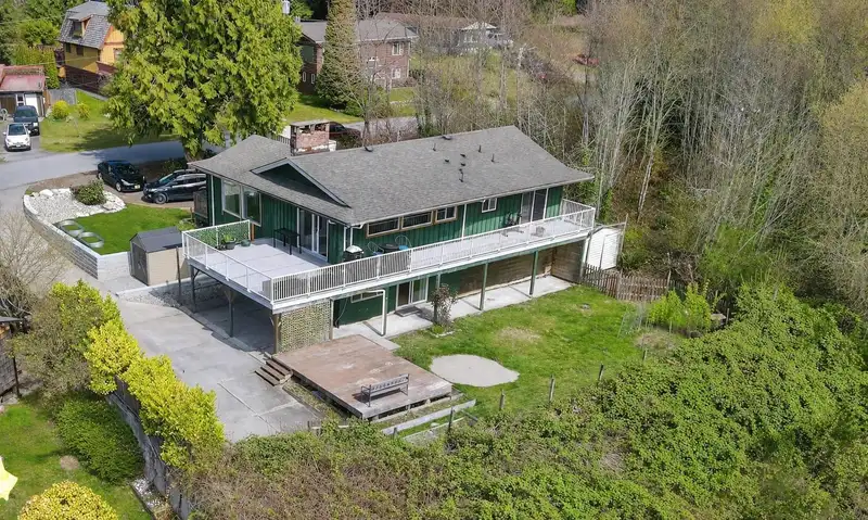 1405 VELVET ROAD - photo 2 of 32
