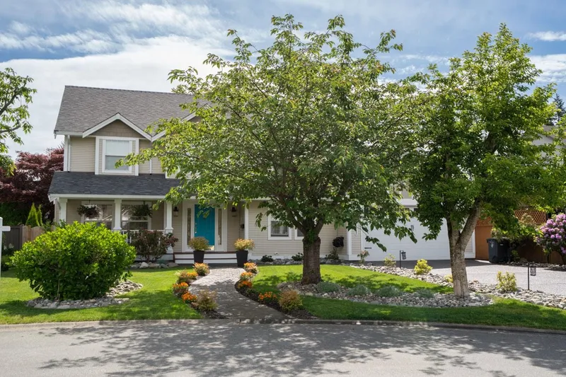 4442 209B STREET - photo 3 of 25