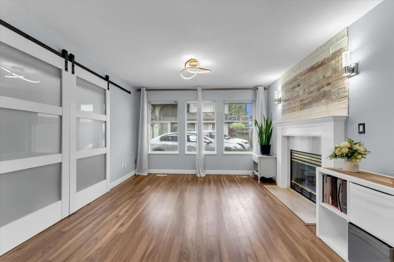 3 6675 NO. 2 ROAD - photo 3 of 25