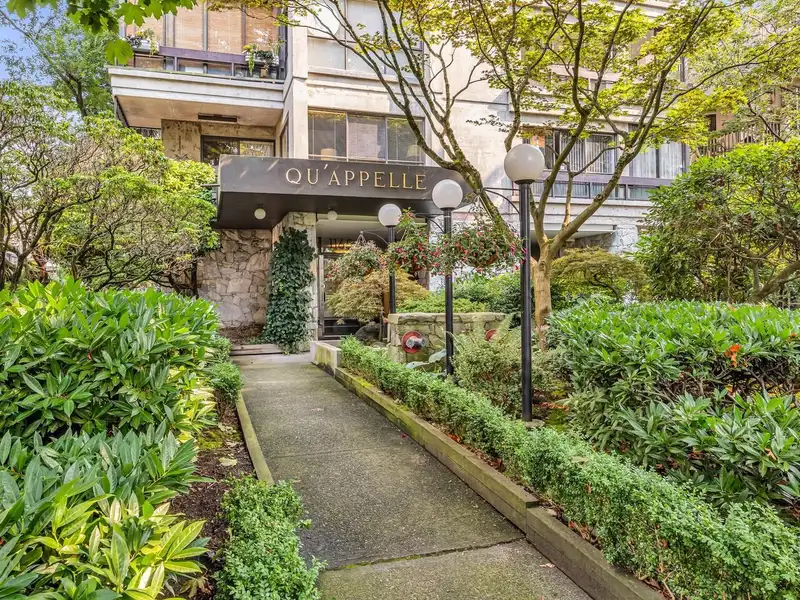 801 1165 BURNABY STREET - photo 1 of 32