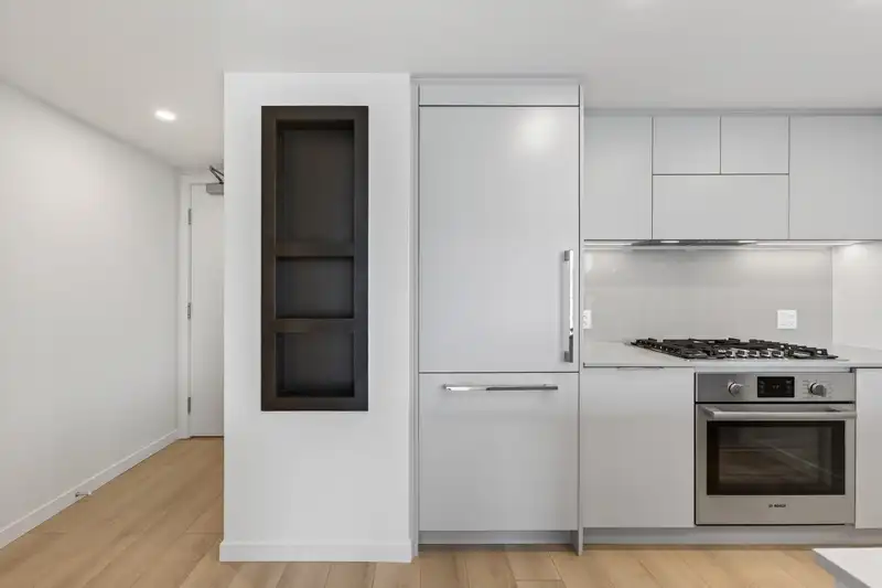 1303 311 ALDERSON AVENUE - photo 2 of 15