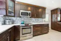 547 FAIRWAY DRIVE - thumbnail 8