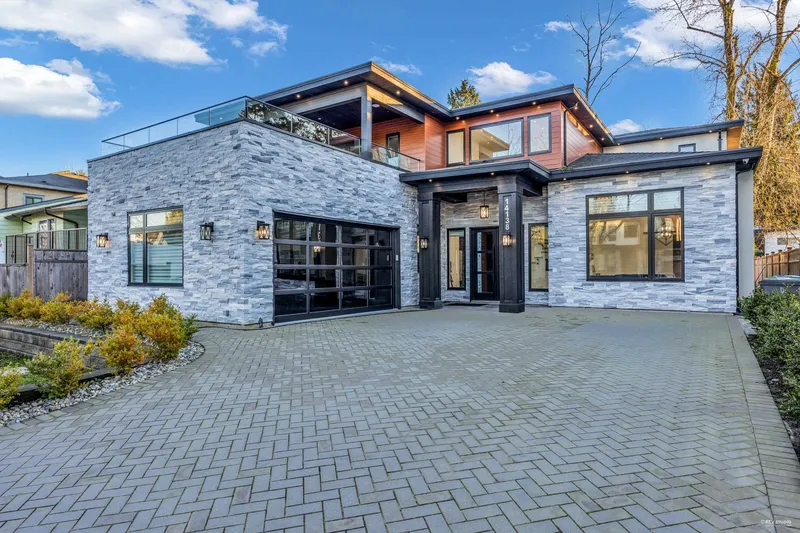 14138 75A AVENUE - photo 1 of 25