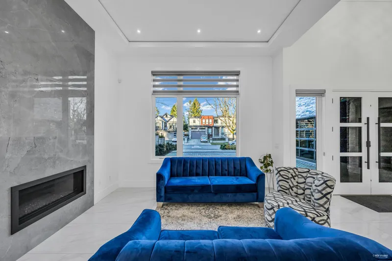 14138 75A AVENUE - photo 3 of 25