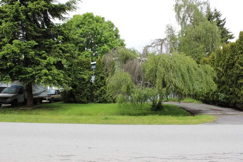 8815 COOK CRESCENT - photo 3 of 14