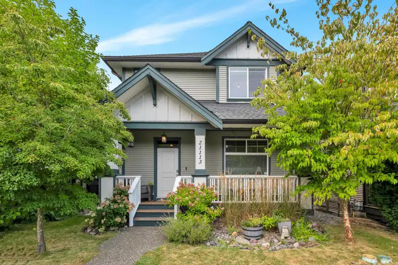 21113 79A AVENUE - photo 1 of 40