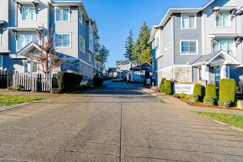 10 2855 158 STREET - photo 2 of 20