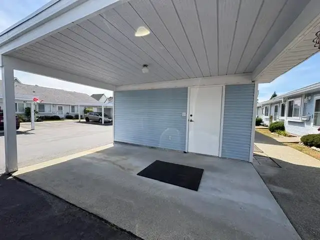 22 23580 DEWDNEY TRUNK ROAD - photo 3 of 27