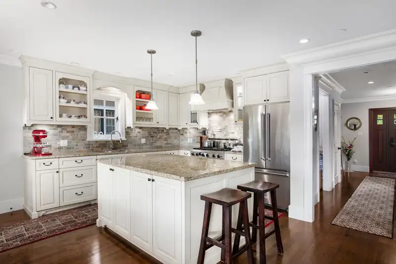 2982 W 32ND AVENUE - photo 4 of 25