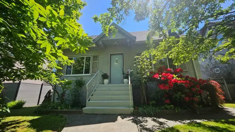 162 W 43RD AVENUE - photo 1 of 2