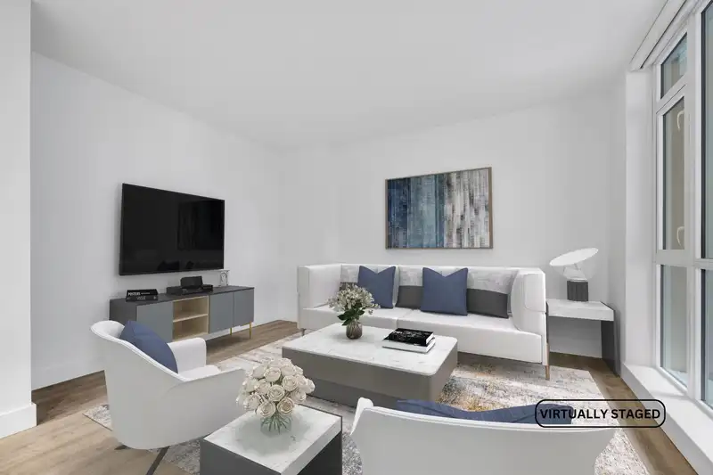 205 2325 EMERY COURT - photo 4 of 27