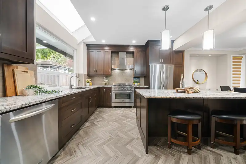 1818 CAMELBACK COURT - photo 2 of 38
