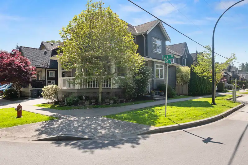 17106 3A AVENUE - photo 3 of 39