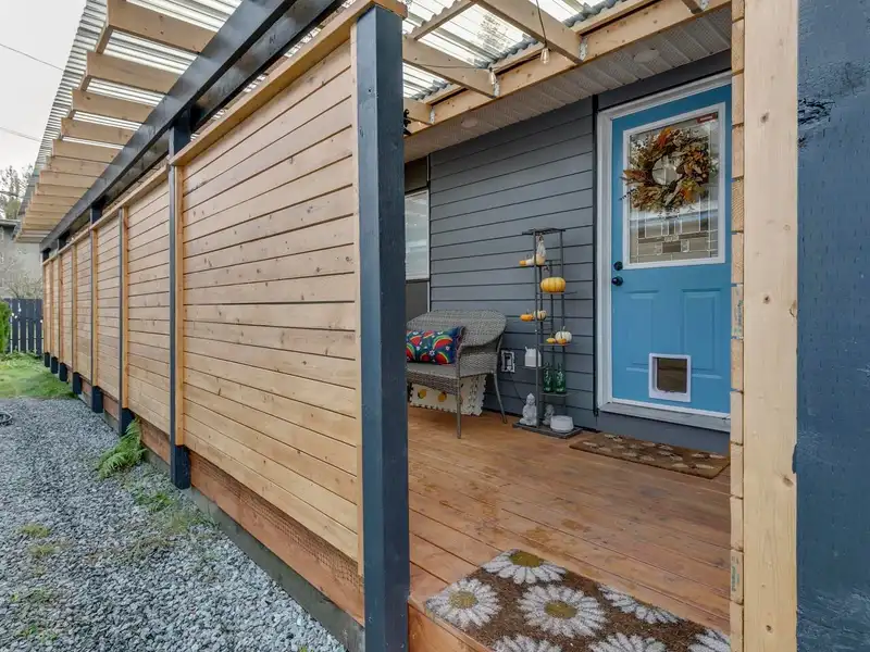 4 39768 GOVERNMENT ROAD - photo 3 of 26