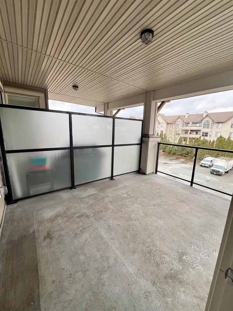 302 12409 HARRIS ROAD - photo 4 of 15