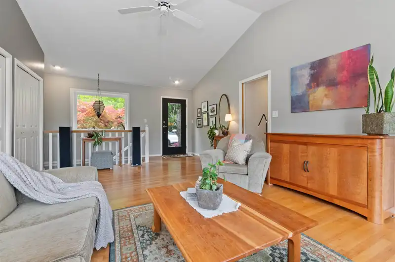 3 47805 EXTROM ROAD - photo 4 of 40
