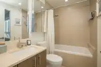 300 2432 HAYWOOD AVENUE - thumbnail 14