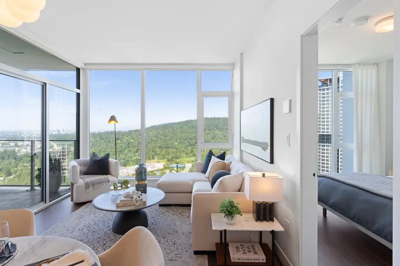 1608 518 CLARKE ROAD - photo 1 of 10