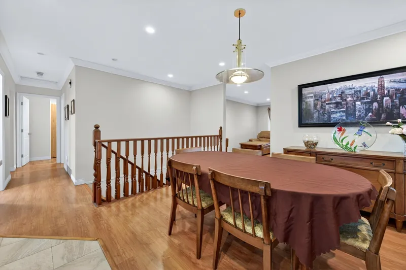 10014 156 STREET - photo 3 of 25