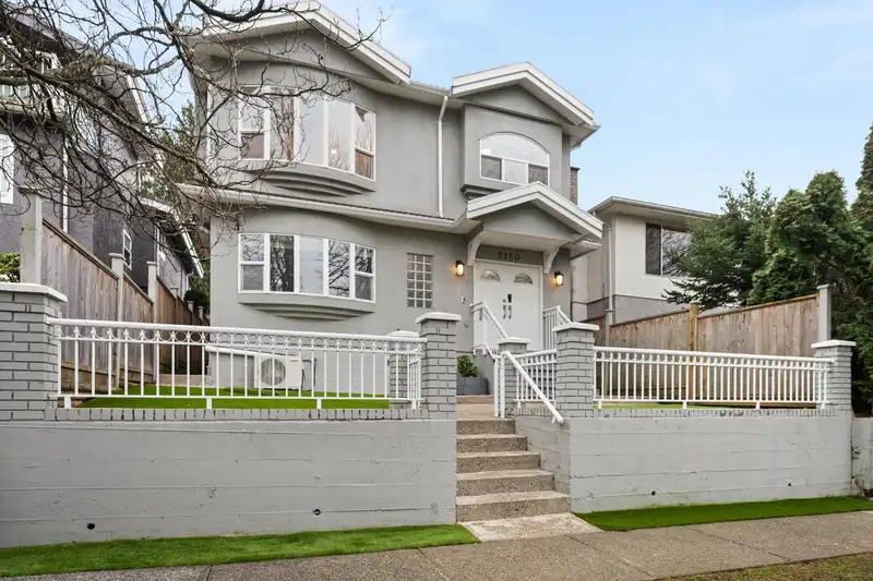 5260 ST. CATHERINES STREET - photo 2 of 40