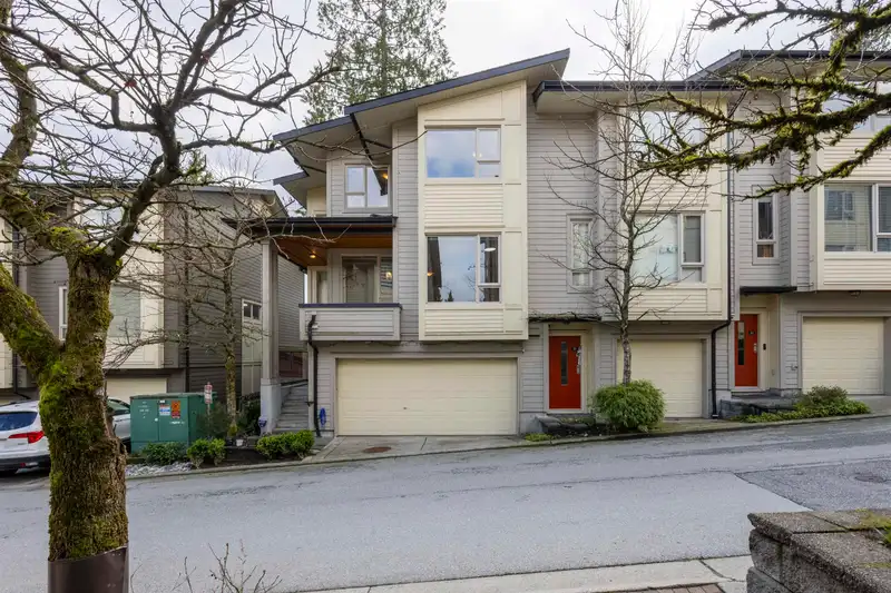 18 9229 UNIVERSITY CRESCENT - photo 1 of 40