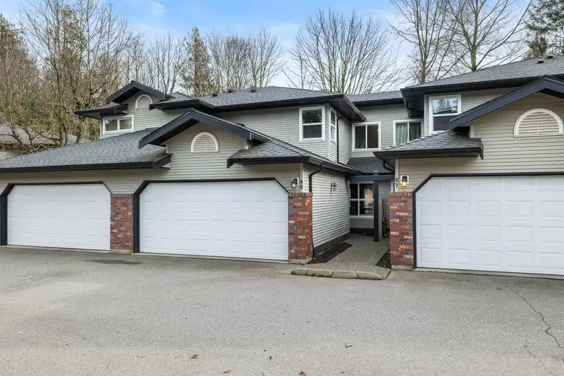 86 36060 OLD YALE ROAD - photo 1 of 39